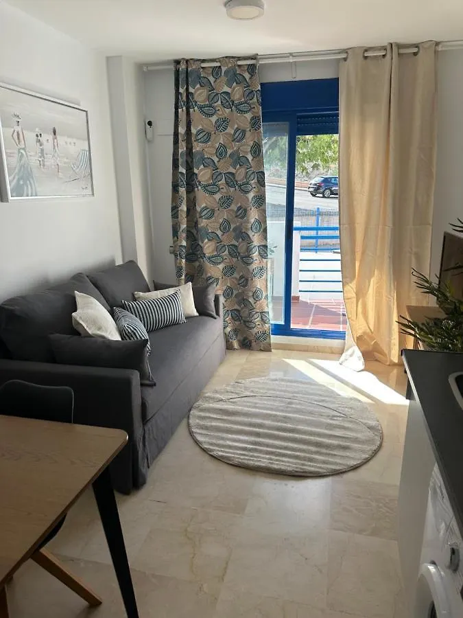 Apartamento A 150 Metros De La Playa Benalmadena 0*,